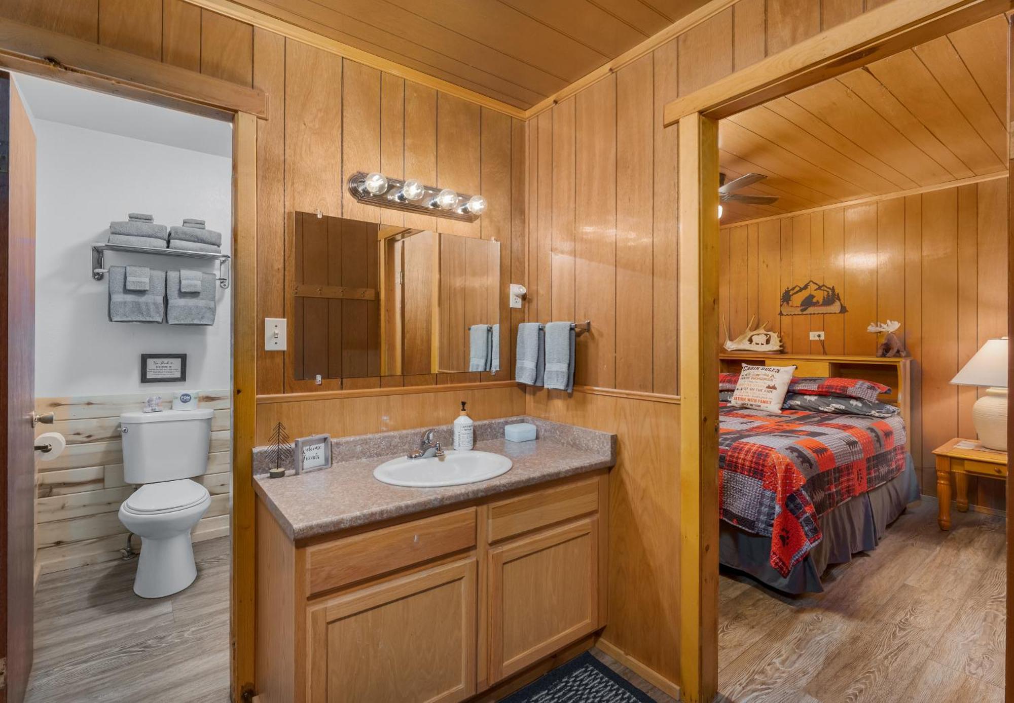 Bear Paw Lodge & Vacation Homes Vallecito Εξωτερικό φωτογραφία